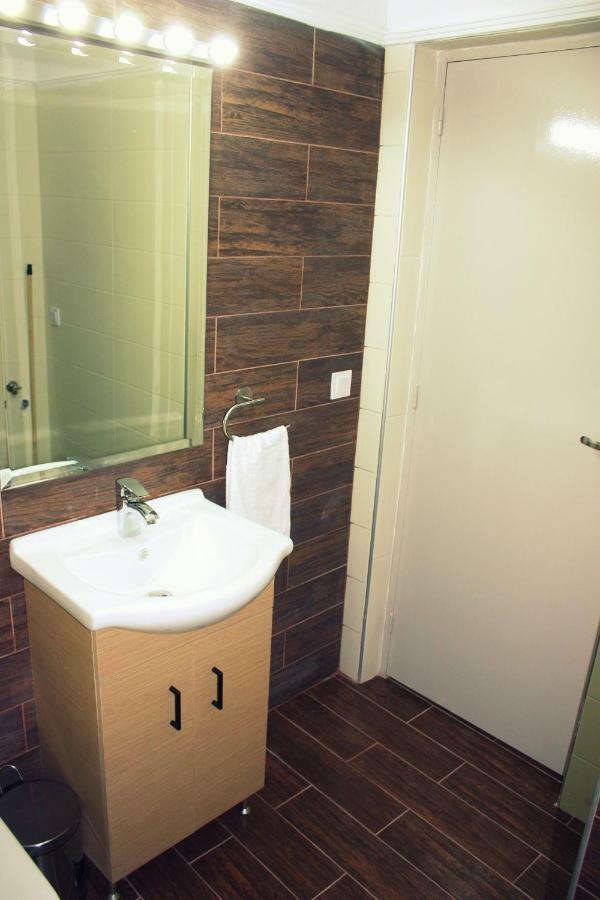 نيوي إيبيفاتاي Nei Epivates Rental Rooms 50M From The Beach المظهر الخارجي الصورة
