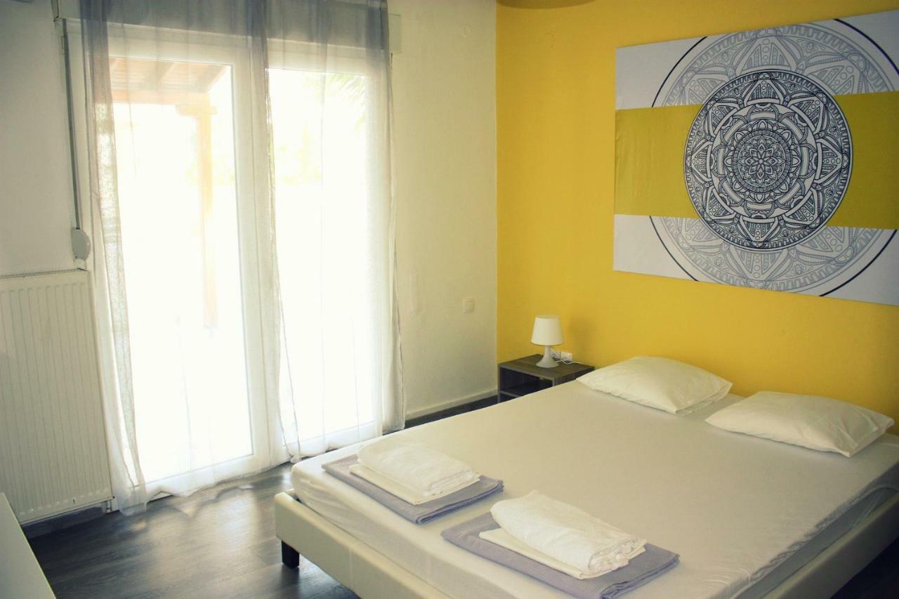 نيوي إيبيفاتاي Nei Epivates Rental Rooms 50M From The Beach المظهر الخارجي الصورة