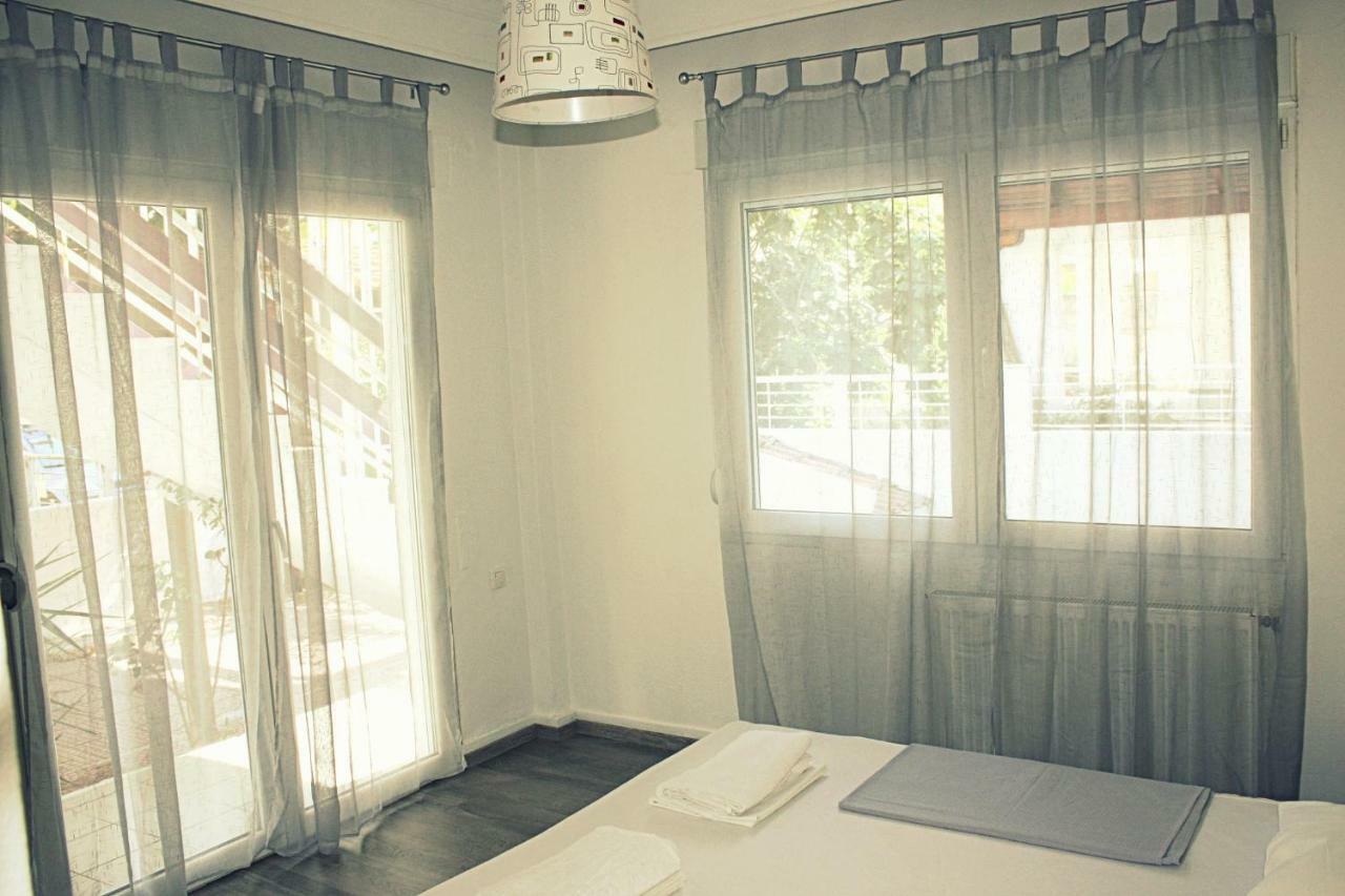 نيوي إيبيفاتاي Nei Epivates Rental Rooms 50M From The Beach المظهر الخارجي الصورة