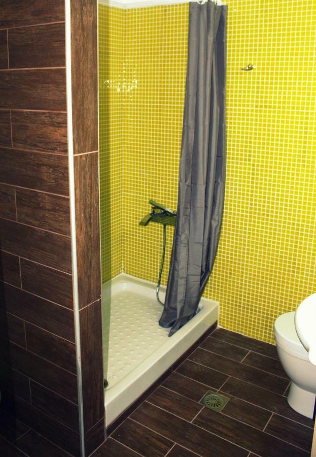 نيوي إيبيفاتاي Nei Epivates Rental Rooms 50M From The Beach المظهر الخارجي الصورة